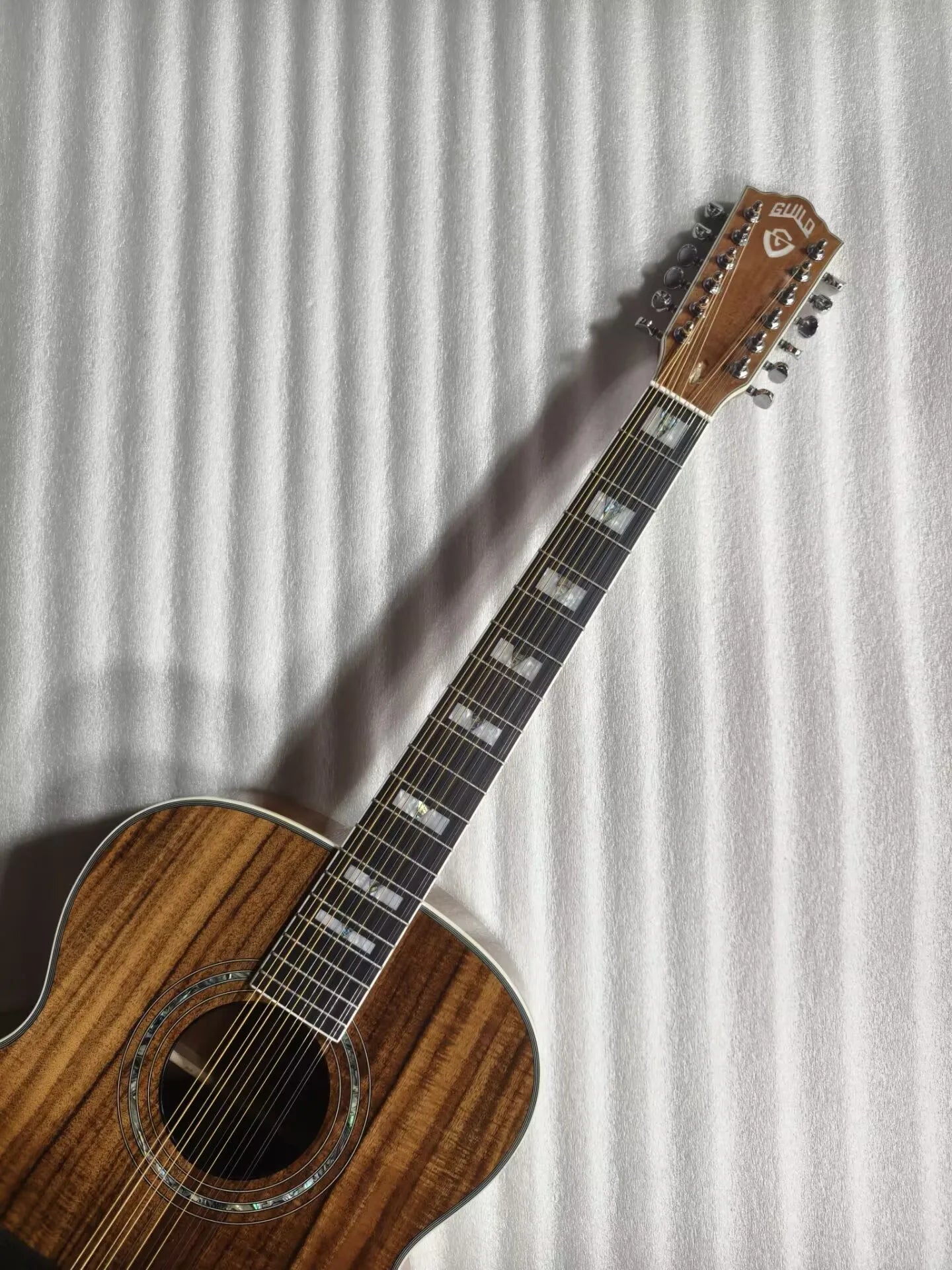 12 strings koa wood Acoustic Electric Guitar custom 12 strings guild F512 guitar with pickups