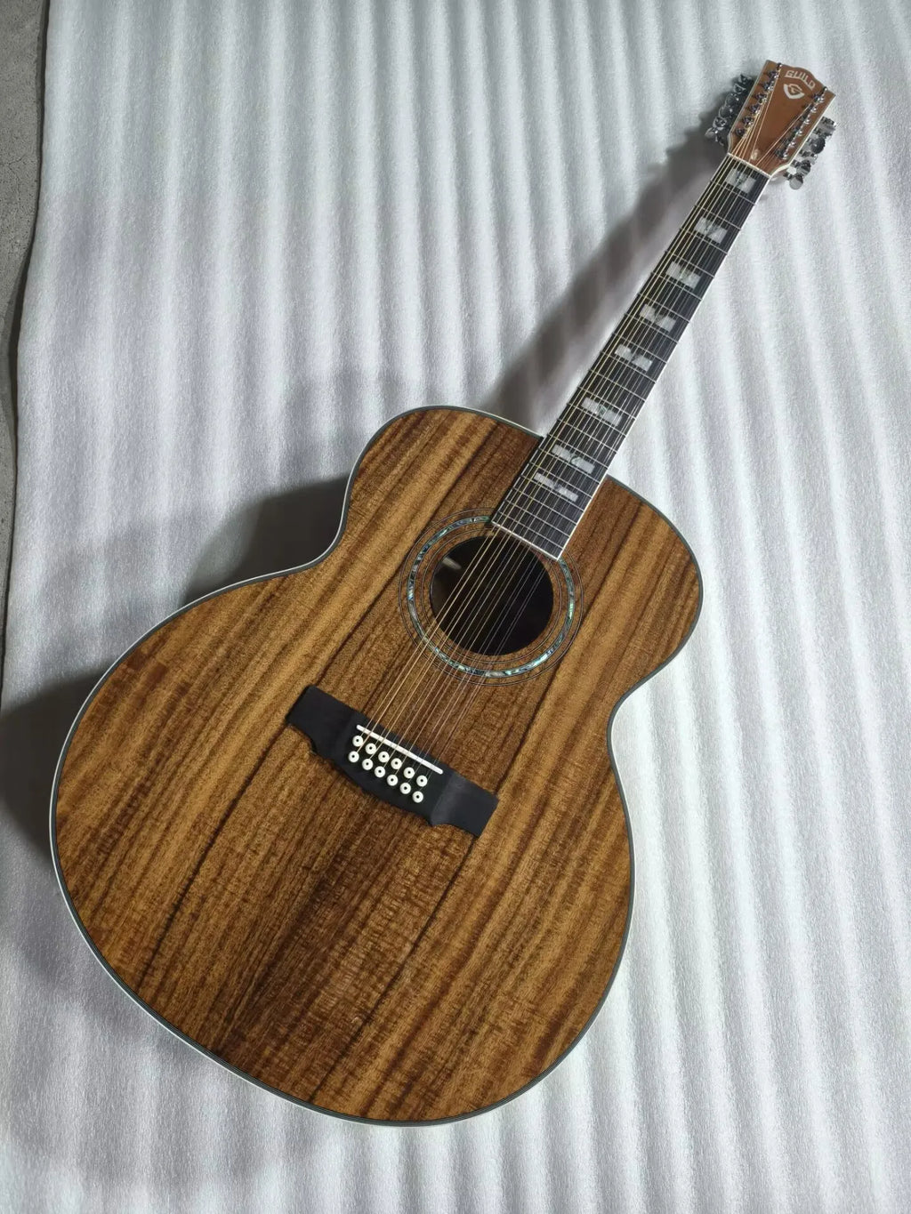 12 strings koa wood Acoustic Electric Guitar custom 12 strings guild F512 guitar with pickups