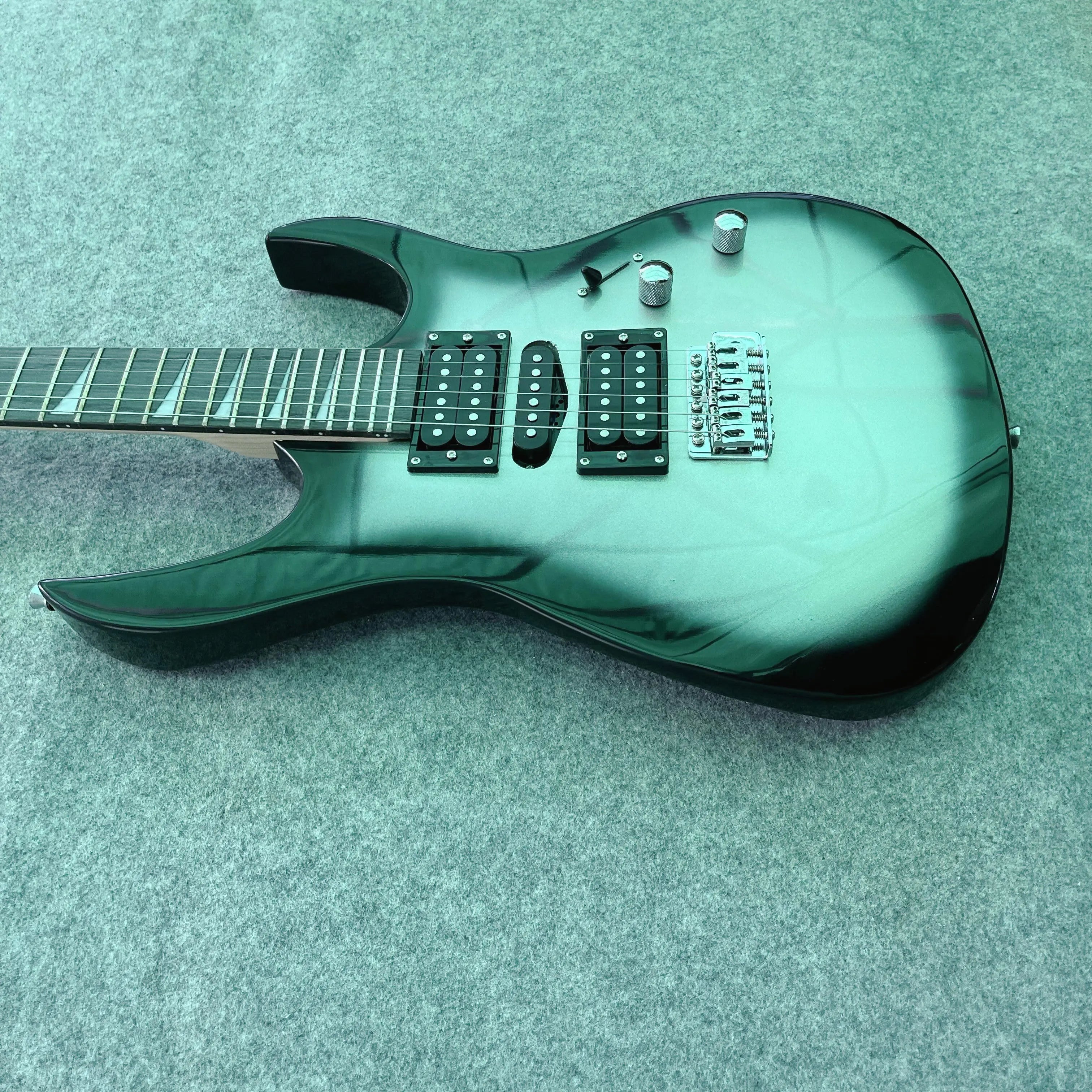 Electric Guitar Black Circle Silver Guitar