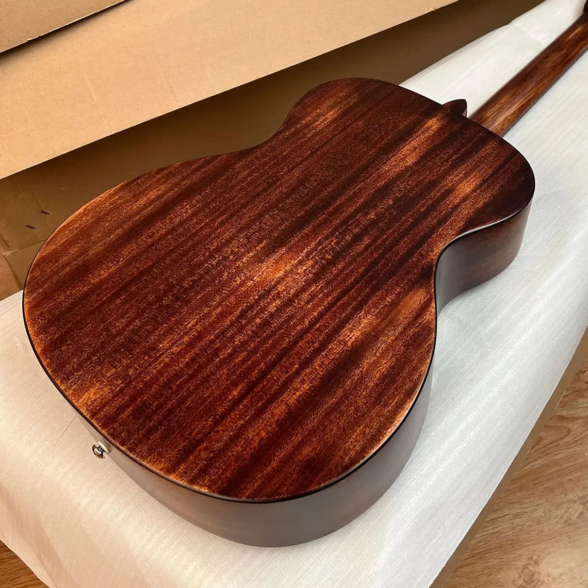 15M Street Master Acoustic guitar